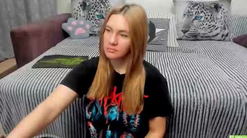 Kendra online show from December 1, 12:19 am