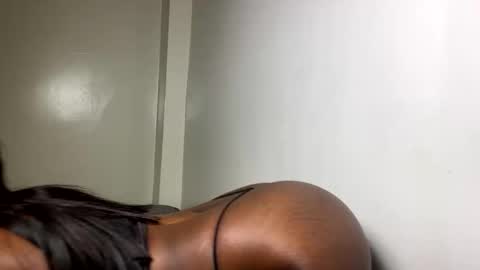 kendriix_0 online show from January 17, 3:21 pm