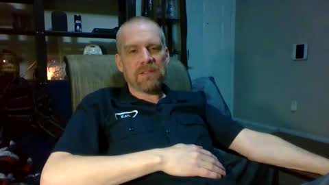 Snapshot of kenkuddles chatting on February 23, 4:17 am Ken Kuddles online show from February 23, 4:17 am