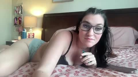 kennacola online show from September 18, 11:20 pm