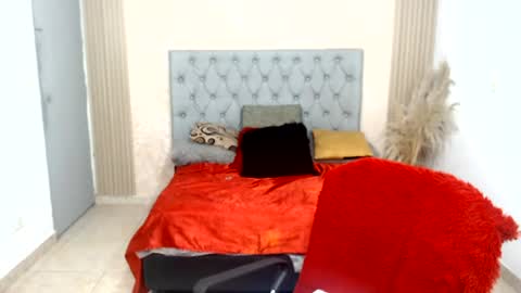 kennethcodyy online show from June 13, 11:42 am