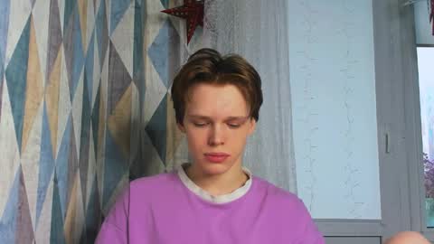 kenordi online show from March 31, 4:35 am