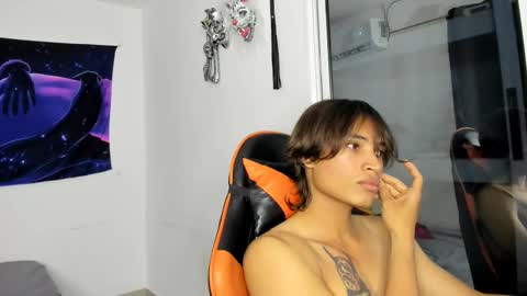 Snapshot of kenshi_roa chatting on October 7, 5:47 am kenshi_roa online show from October 7, 5:47 am