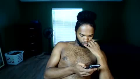 Josiah online show from December 1, 8:40 pm
