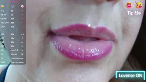 K E R L Y online show from March 11, 3:23 pm