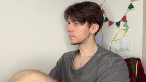 Kero online show from February 2, 6:15 pm