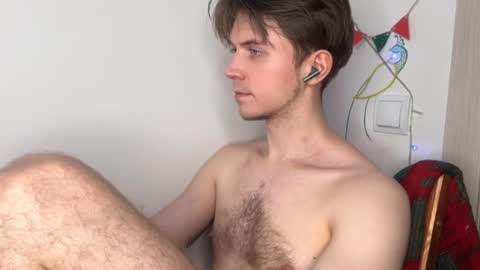 Kero online show from February 8, 8:12 pm