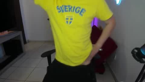 Kevin online show from October 30, 11:38 pm