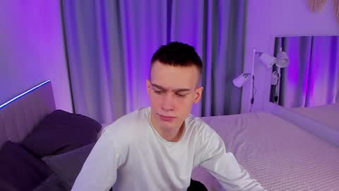 Ask me online show from February 1, 10:15 am