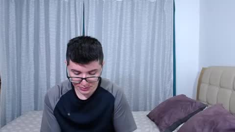 Kevin online show from February 10, 12:57 am