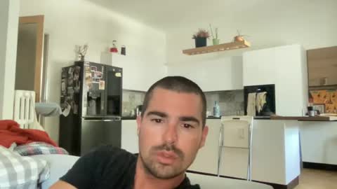 kevinpillobello online show from July 17, 12:18 pm