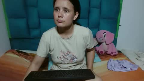 keyla_moon_ online show from March 28, 3:08 am