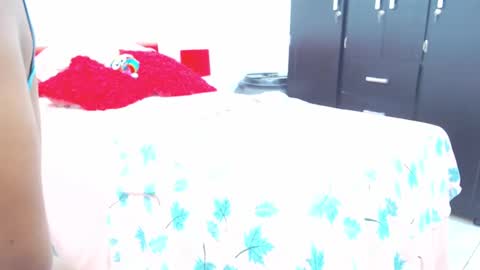 Sandy Saenz online show from February 4, 10:32 am