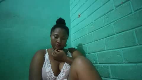 kezia0910 online show from February 13, 7:39 pm