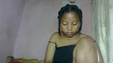 khaissa online show from February 25, 8:12 pm