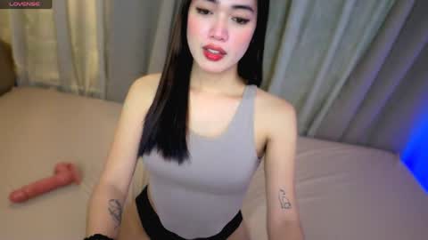 sonrisa online show from April 15, 7:58 pm