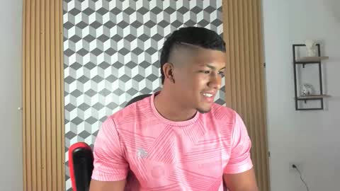Snapshot of khen_west1 chatting on September 12, 8:00 pm khen_west1 online show from September 12, 8:00 pm