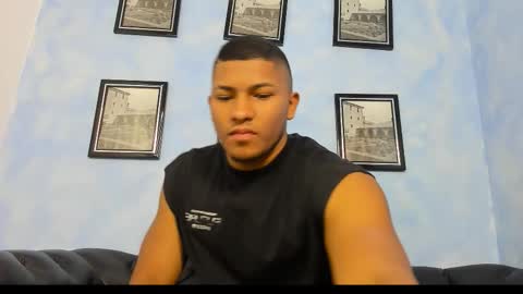 Snapshot of khen_west1 chatting on October 3, 6:49 pm khen_west1 online show from October 3, 6:49 pm