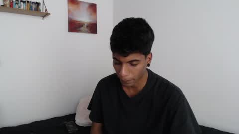 khevinlopezonig online show from January 22, 7:03 pm