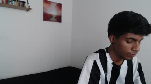 khevinlopezonig online show from January 31, 5:32 pm