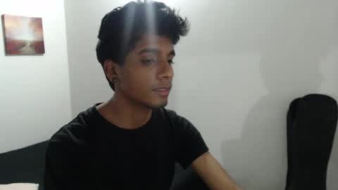 khevinlopezonig online show from February 15, 2:47 am