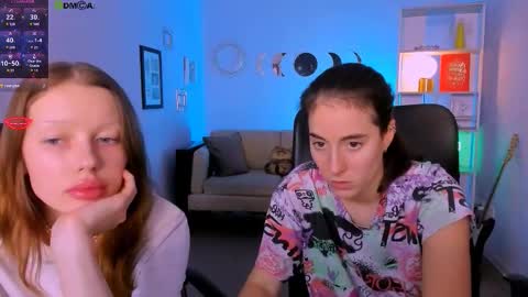 khloebeauty online show from November 12, 8:33 pm