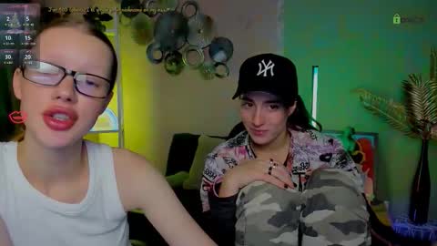 Snapshot of khloebeauty chatting on October 7, 8:05 pm khloebeauty online show from October 7, 8:05 pm