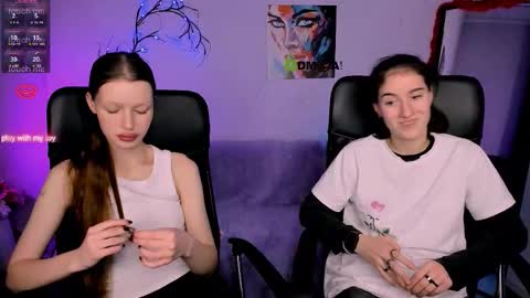 khloebeauty online show from December 13, 8:15 pm