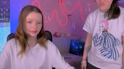 khloebeauty online show from March 20, 8:47 pm