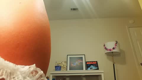 Snapshot of khloeexoxo chatting on March 12, 3:24 am Khloe online show from March 12, 3:24 am
