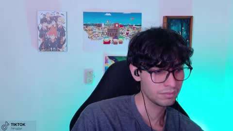khozler_ online show from May 31, 2:54 am