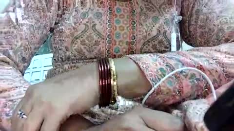 khushisinghh online show from January 14, 1:06 pm