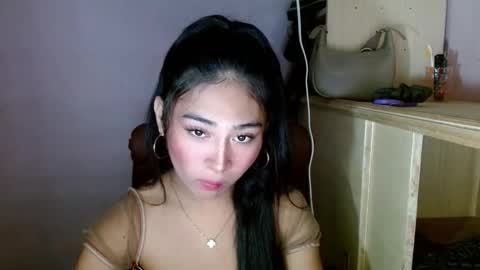 Kiana online show from October 16, 6:40 pm