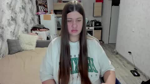 kianna_dior_ online show from November 14, 11:12 am