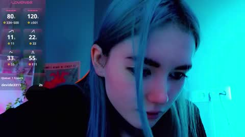 Snapshot of kiara_dream chatting on September 18, 9:19 pm Kira online show from September 18, 9:19 pm