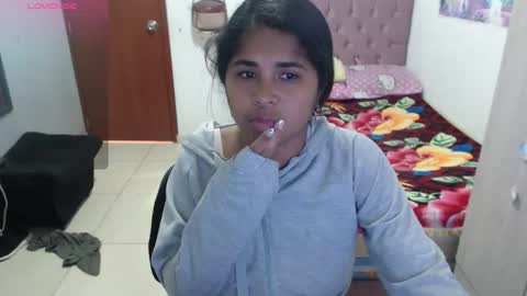 Kiara online show from December 16, 8:15 pm