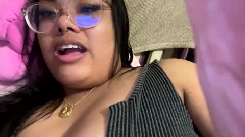 Snapshot of kiaradanielaxx chatting on October 8, 7:14 am kiaradanielaxx online show from October 8, 7:14 am
