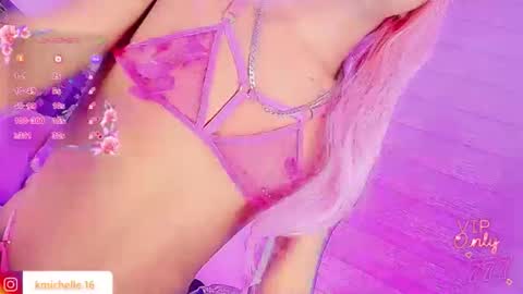 kiarasofiahot1 online show from May 27, 10:23 am