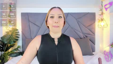 kiarha  online show from September 13, 11:34 am