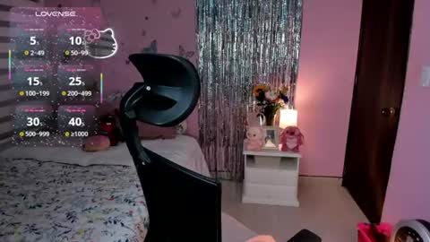 Kiarielle online show from June 18, 12:05 am