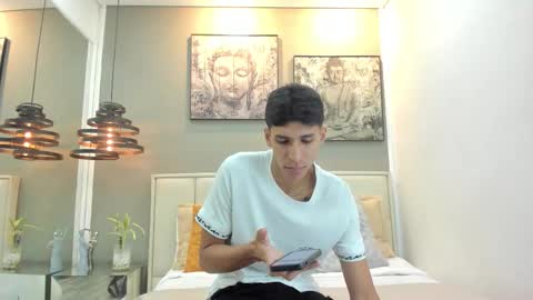 Kieran Derek online show from December 21, 2:18 am