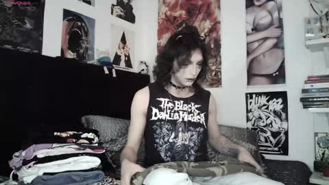 kenny online show from April 15, 5:49 pm