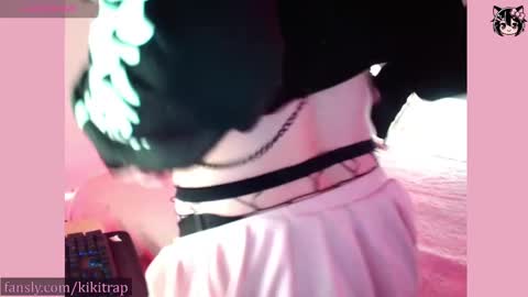 Kiki Trap online show from March 7, 8:22 pm