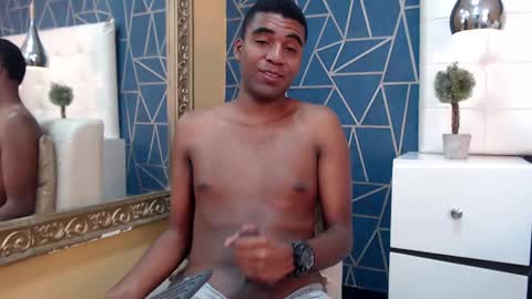 kiliammontclair online show from December 3, 3:39 pm