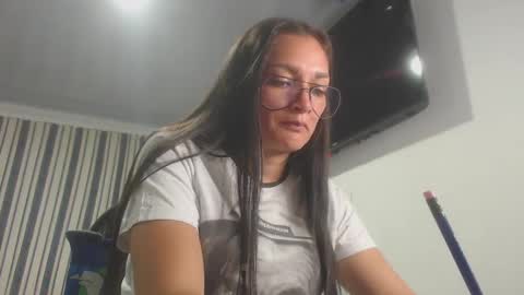 Snapshot of killey_saints chatting on February 25, 11:48 pm killey online show from February 25, 11:48 pm