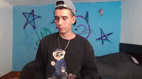 Snapshot of kilyan_ chatting on December 6, 3:35 am jahn online show from December 6, 3:35 am