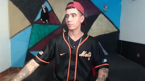 Snapshot of kilyan_ chatting on January 22, 3:31 am jahn online show from January 22, 3:31 am