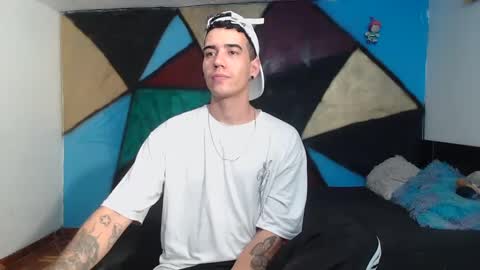 Snapshot of kilyan_ chatting on January 24, 9:04 pm jahn online show from January 24, 9:04 pm