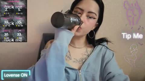 Kim online show from February 24, 5:32 am