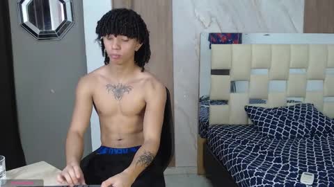 KIM online show from March 24, 1:39 pm